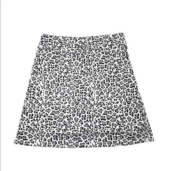 TOP it Off Skirt Grey Leopard Wide Band Wrinkle Resistant Medium New with Tags - Picture 2 of 7